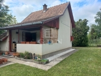 Eladó nyaraló Kunpeszér, 42m2