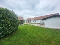 Kám Einfamilienhaus 1