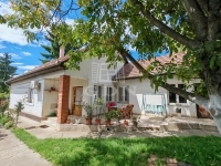 For sale family house Pécel, 108m2
