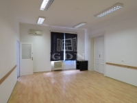 Kiadó raktár Székesfehérvár, 100m2